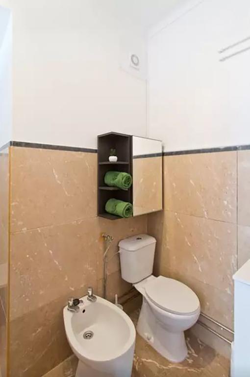 Pinporto City Center I Rom bilde